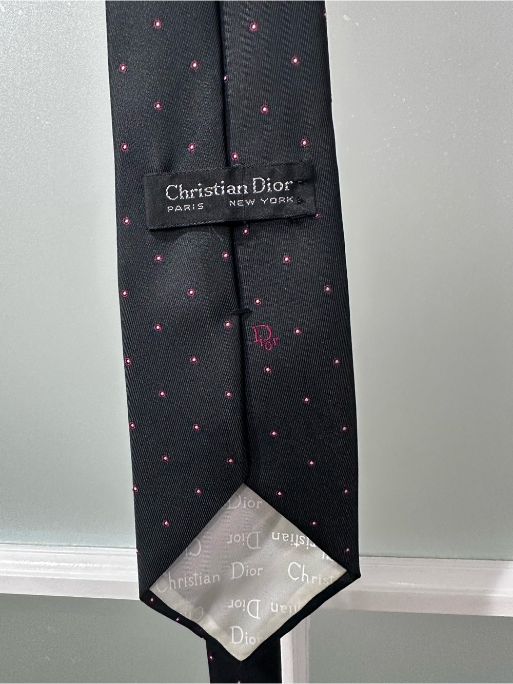 Vintage Christian Dior Paris New York all-silk necktie